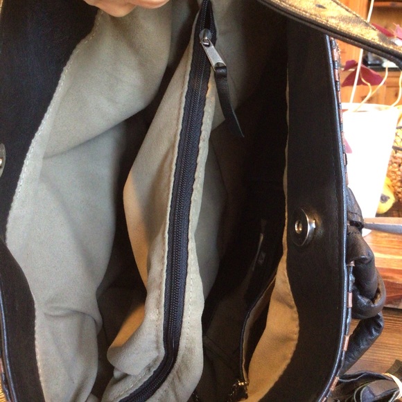 Alain De France genuine leather shoulder bag - Picture 9 of 10